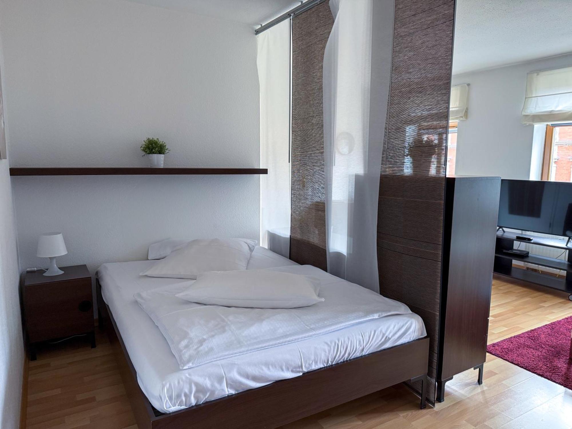 Alexxanders Apartments & Studios Chemnitz Pokój zdjęcie